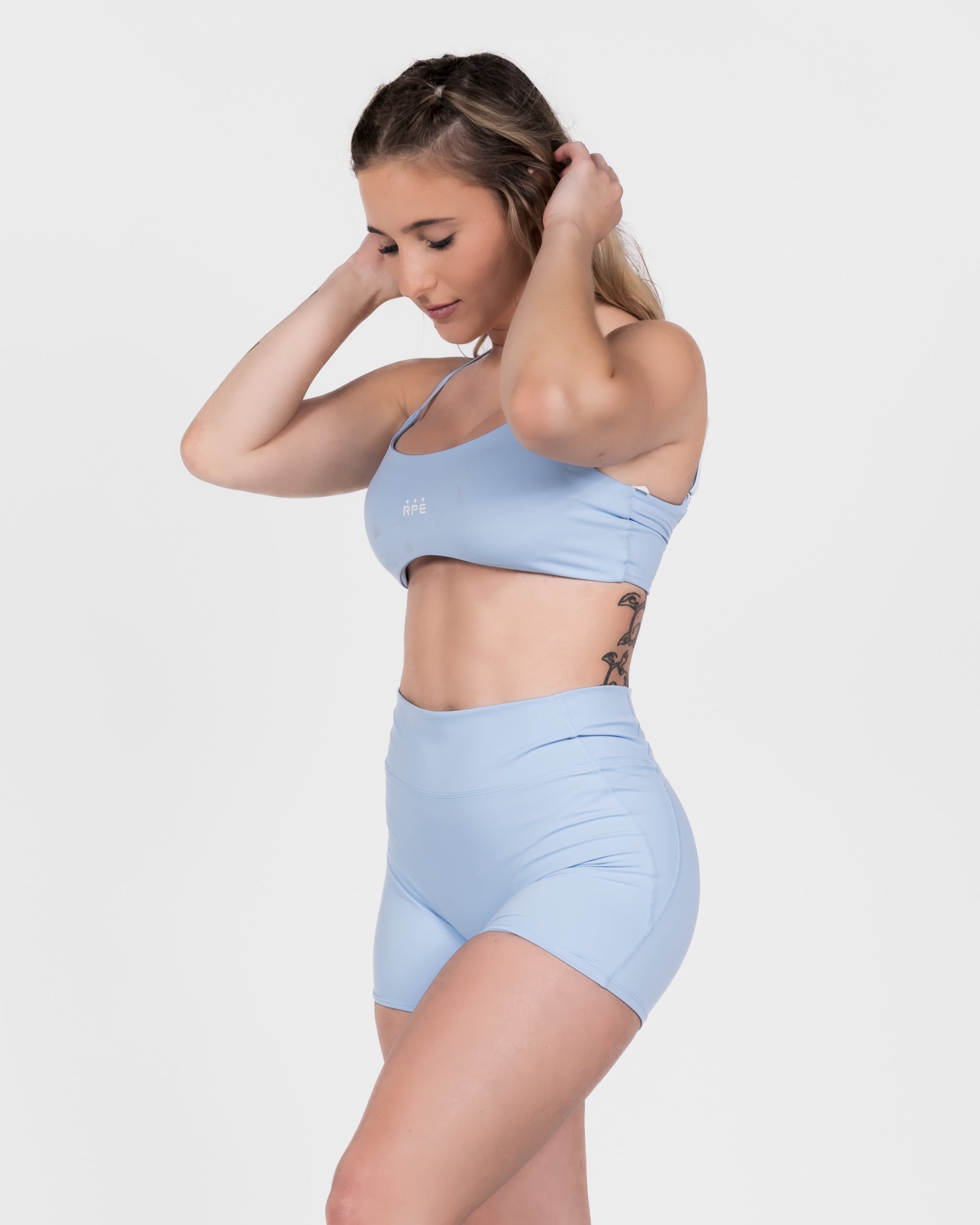 Sculptura Set - A sophisticated blend of style and performance .